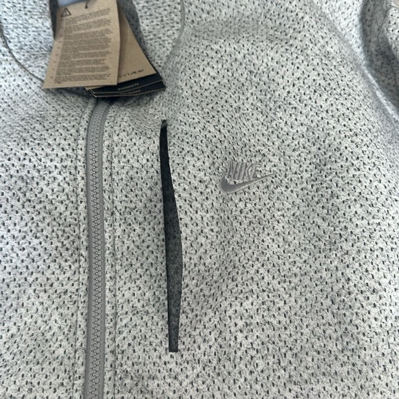 NWT Nike Tech Pack Bomber jacket - Picture 4 of 8